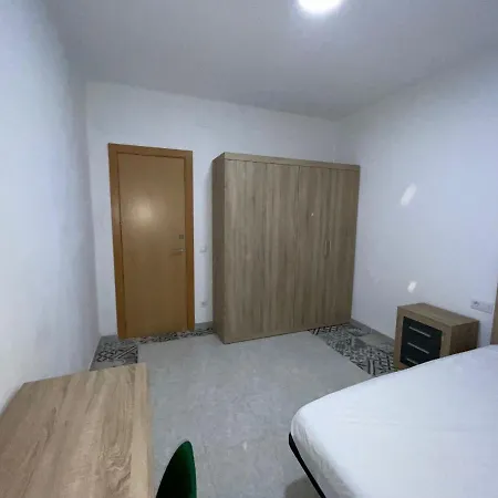 Accommodatie bij particulieren Amplia Habitacion En Lleida Lerida